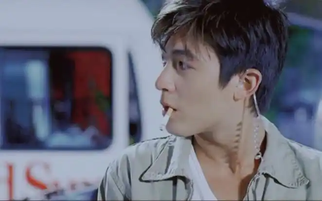 陈冠希头文字d颜值巅峰getout车手高桥凉介的雅痞风范