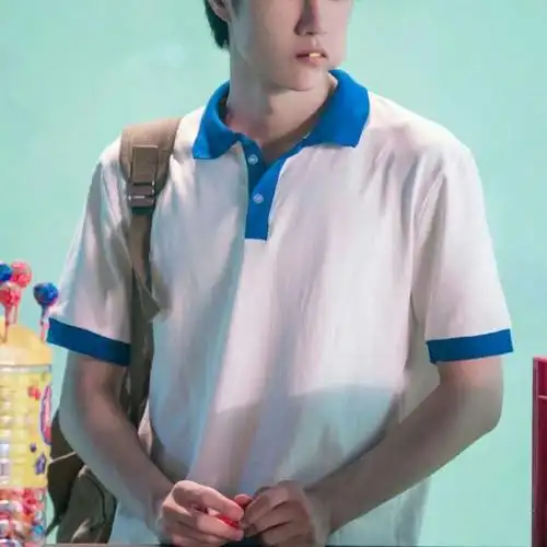 林知晚帅气小清新王一博校服图片