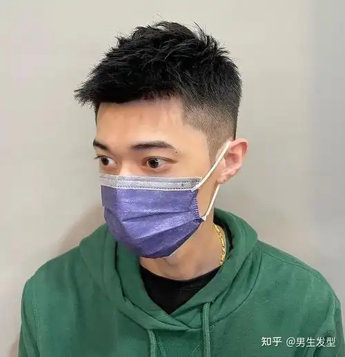 男生9款精选帅气发型不管什么脸型都很潮流显精神