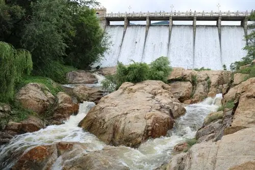 水平有限,拍几张照片请亲朋好友欣赏!