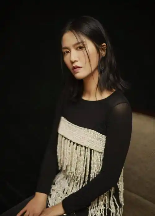 被谭维维新发型美哭了!