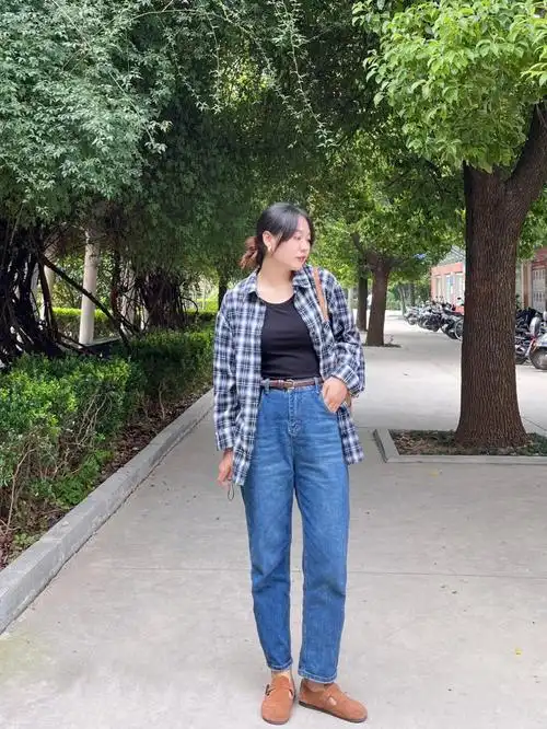 97999799身高:168cm「光脚」    体重:128斤「空腹」腰围:75