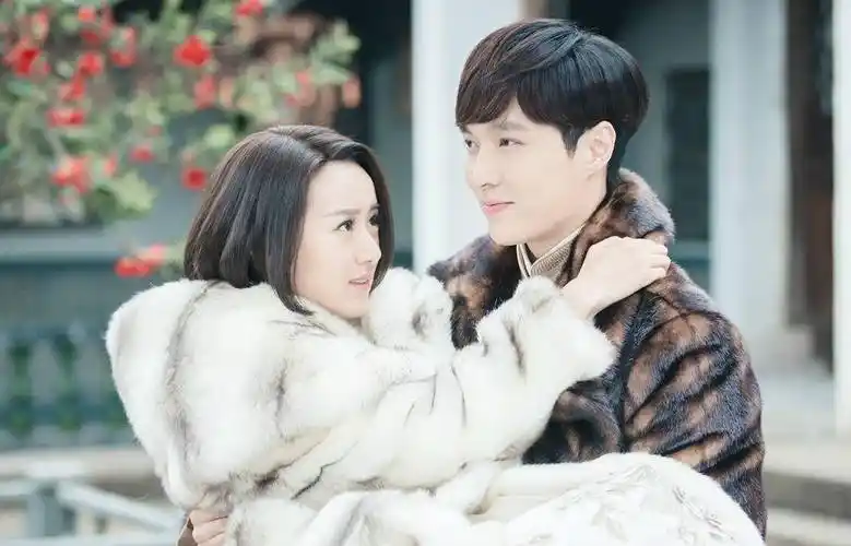 袁冰妍黑历史被扒,故意倒贴张艺兴炒绯闻_热度_平台_cp