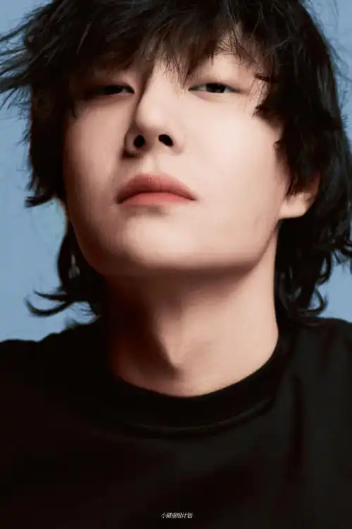 王一博时尚芭莎开年封面##时尚芭莎 王一博