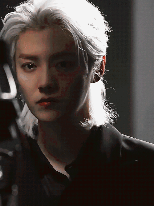 鹿晗##全世界最帅的老板##鹿晗翩翩公子