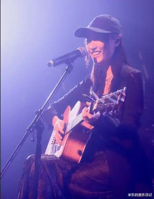 陈粒生日发布新歌玉人歌果然唱作人都喜欢用最爱的方式过生日