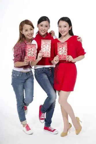 东方人,三个人,伙伴,站,竖图,彩色,室内,白天,抠图,白色背景,正面