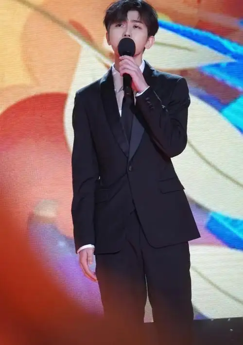 蔡徐坤2020年12月18号录制央视2021新年音乐会