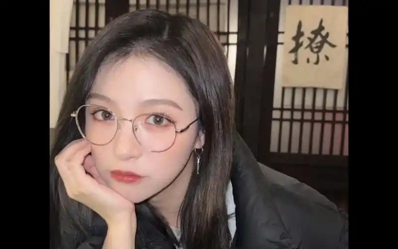 孔肖吟生日快乐