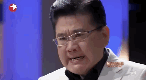 曹可凡吃大肠爆红23年春节,网友:原综艺很狂野啊,评委生动演绎"钱难挣