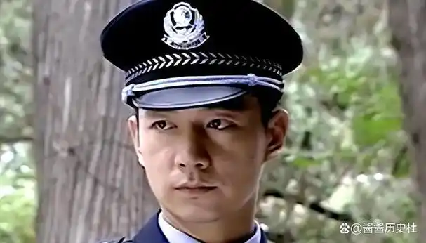 实力派演员邢佳栋简介.