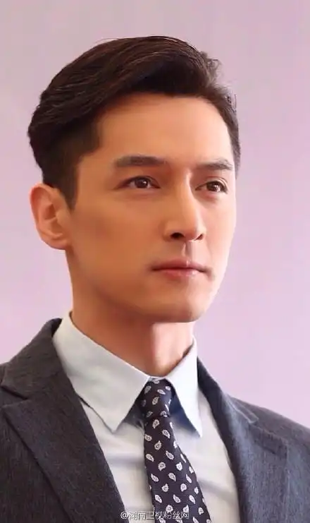 胡歌# #猎场# 大写的帅气boy