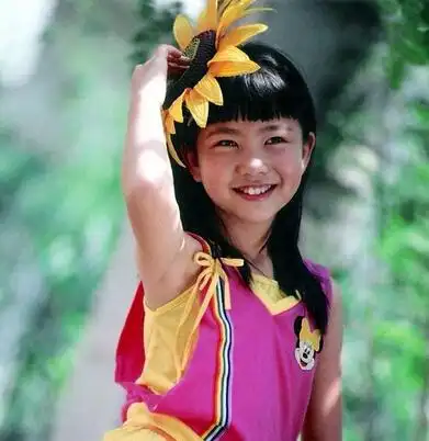 她是家有儿女中的朵朵