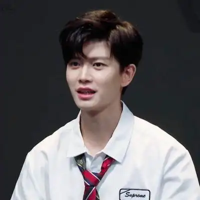 任嘉伦嗨放派头像