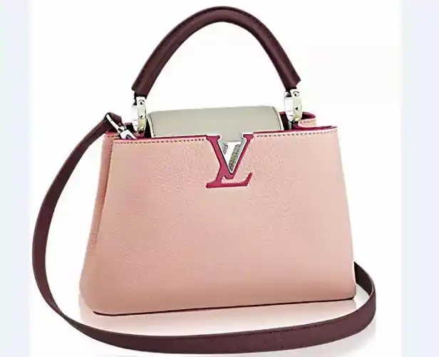 一个环儿扣子的奢侈品包包辨别lv女包的真假性还可以从包包的纹路入手