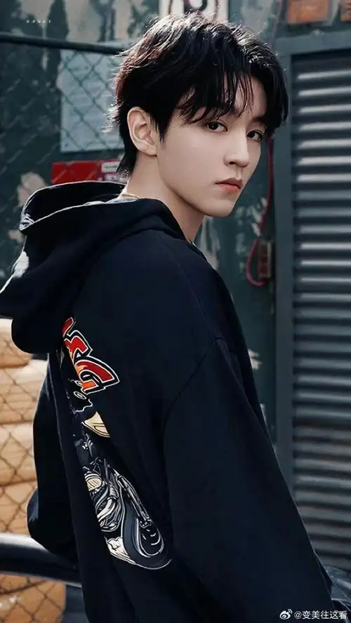 王俊凯#  高清!舔屏