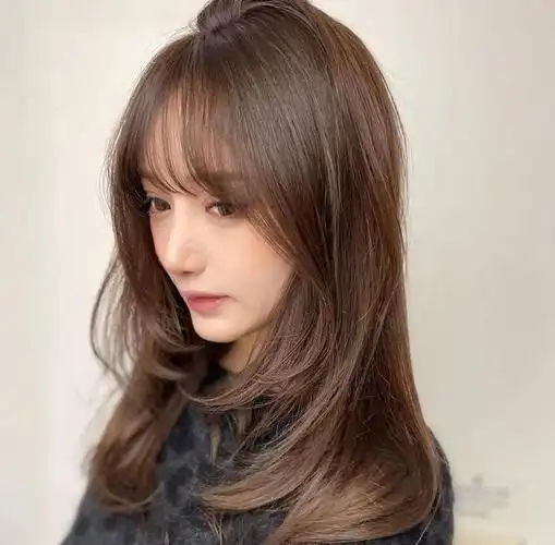 长头发适合造型,长头发搞什么发型好看(好看不老气的长发发型)