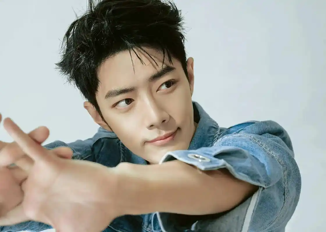 肖战#时光与你都很甜,不负每一份热爱,#你的存在无可替代 , - 抖音