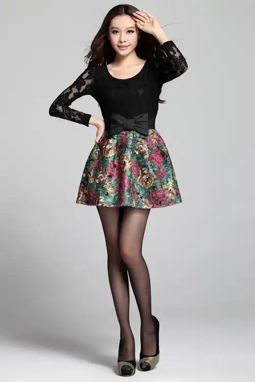 瑄妮薇 新款韩版女装打底裙优雅蕾丝钩花拼接油画布修身短连衣裙 mz8