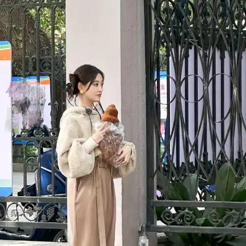 祝绪丹bambi应援会