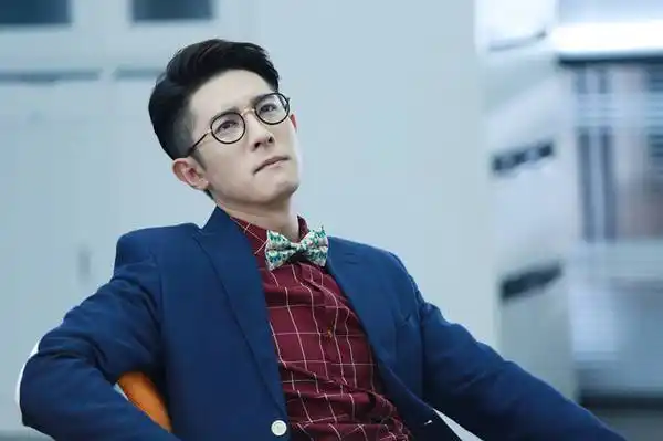 女友身世揭晓 《狐狸的夏天》季肖冰再出新套路