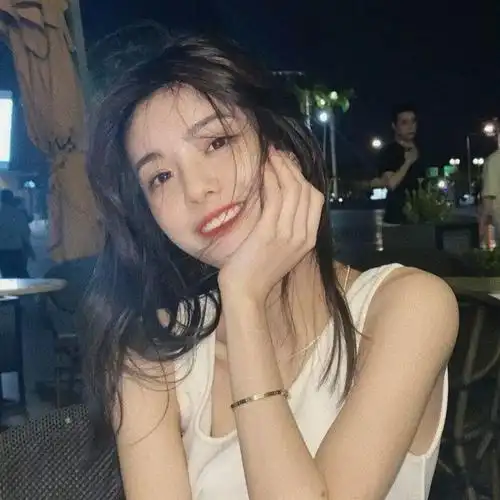 笑起来超好看的女生头像爱笑的女孩子运气不会差