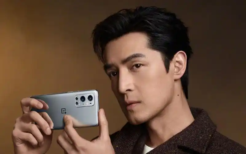 【胡歌】代言一加手机 总有故事被影像看见 (横版1080p)_哔哩哔哩 (゜