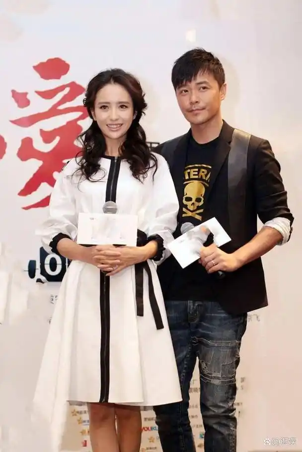 佟丽娅会考虑和陈思诚复婚吗?恐怕就算她想复婚,陈思诚也不愿意