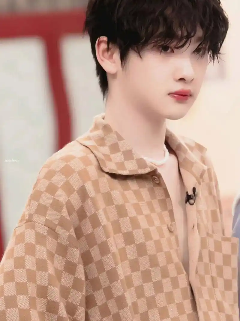 【周震南】这几张南南照片好好看 好好看好好看好好看 高清南南!