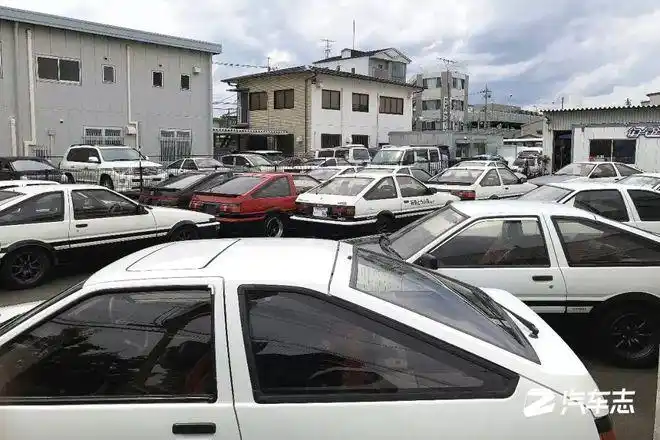 一台ae86卖到350万世界最著名的豆腐车专卖店