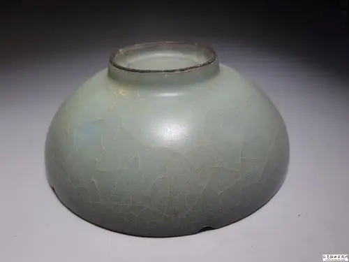南宋官窑声闷,胎薄釉厚包浆足 - 高古瓷器 论坛 - 任南红山文化官网