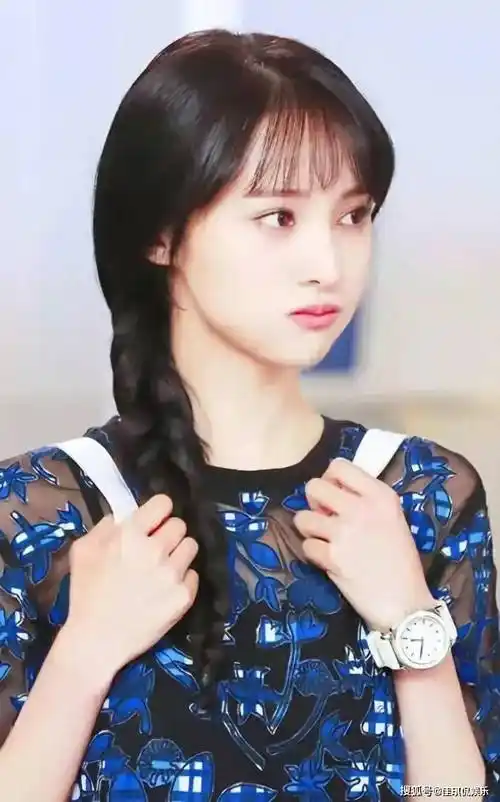 郑爽近照曝光 模样大变认不出!财产清零公司注销,扬言不欠任何人