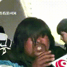 搞笑甩头发的表情包