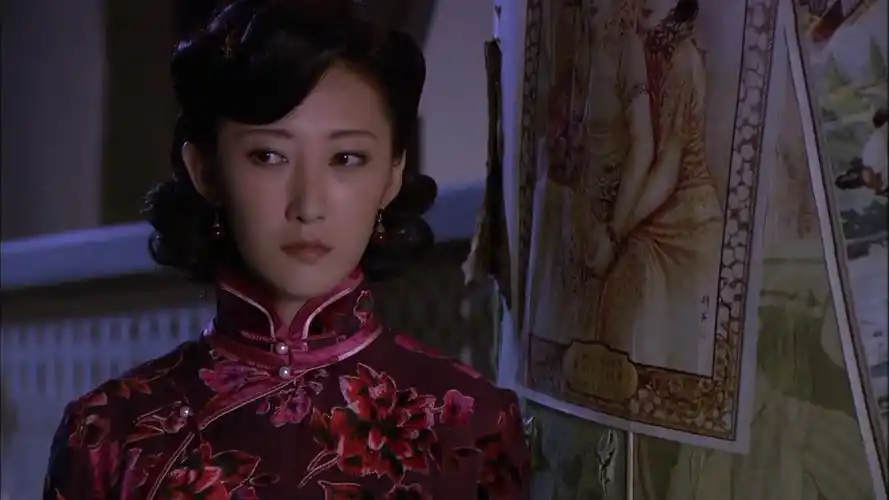 飞哥大英雄陈彩霞见胡克进了会馆原来他的身份竟是鬼子的间谍