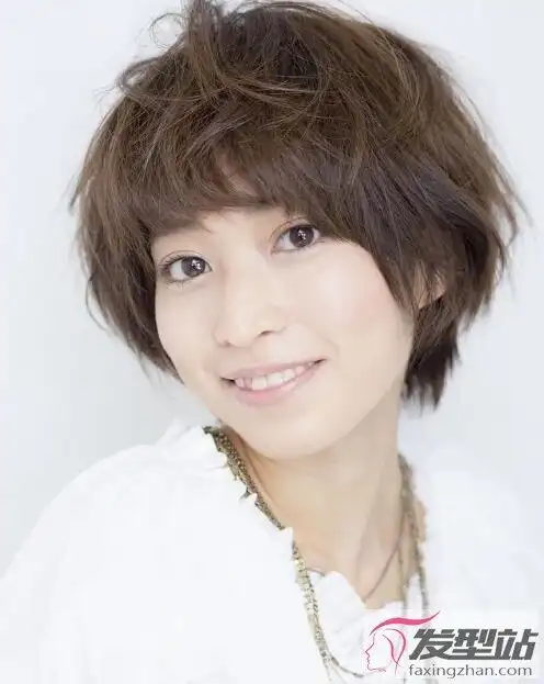 方脸适合的发型短发齐耳短波波头露耳超短发都可以