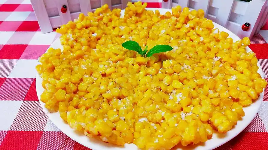 黄金玉米烙的简单做法,香甜酥脆好吃又好看,我先收藏啦