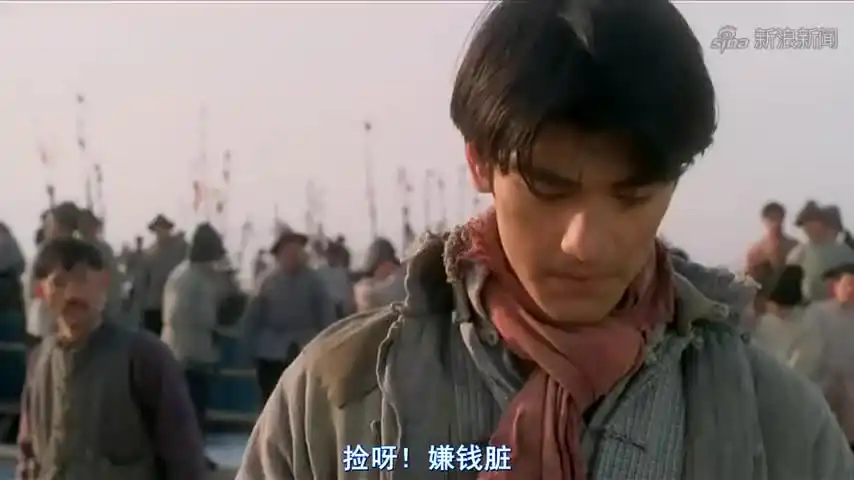 元彪扮演的谭四爷,相当霸气,一部经典的上海滩老片