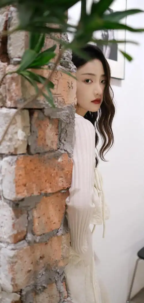 清新靓丽的邻家女孩吴佳怡超高清写真图集