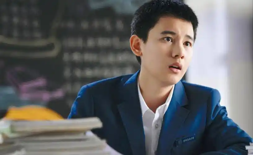 年仅20就想退休,胡先煦的终极目标确定,只拍自己喜欢的戏_时候_剧中