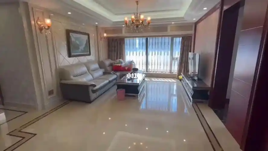 龙湖三期整租133方大三房二厅二卫精装修