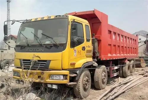 欧曼8米自卸翻斗车售价9万 -连云港瑞丰二手大货车自卸车经营公司