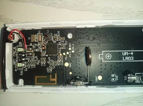 极米play遥控器拆机