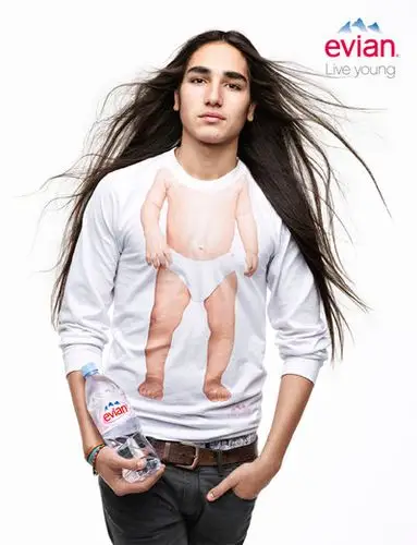 情趣在身边 十组搞笑夸张创意平面广告赏