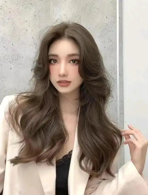 女发别再瞎剪了,看看当下最火发型17款,潮流还时尚