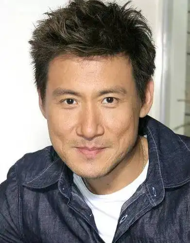 既是歌神又是逃犯克星,张学友一生注定人气爆棚?