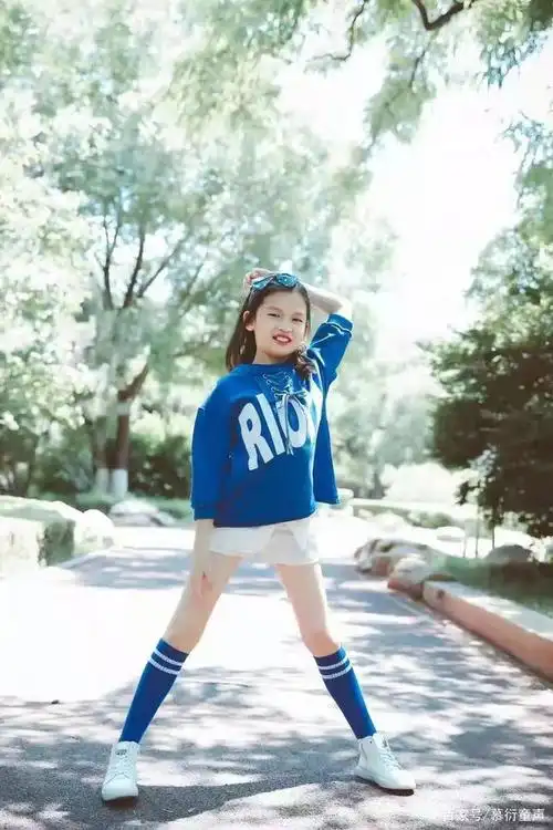 小歌手刘一希即将录制少儿原创歌曲《西藏蓝》