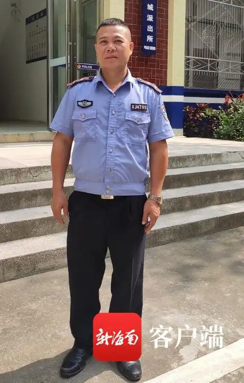 感动海南定安辅警梁尤强穿上警服就要服务百姓