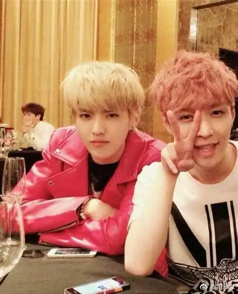 向往5真是会蹭热度小朋友与吴亦凡撞名张艺兴瞬间懵了