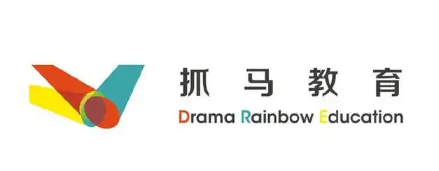 当9岁的猫猫穿越时间裂隙,钻入一个个洞,她看到妈妈的过去,目睹她与