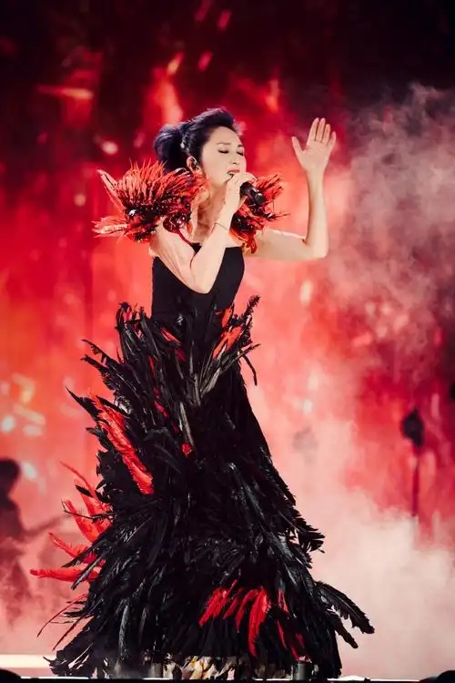 杨千嬅深圳演唱会##杨千嬅mytreeoflive世界巡回演唱会